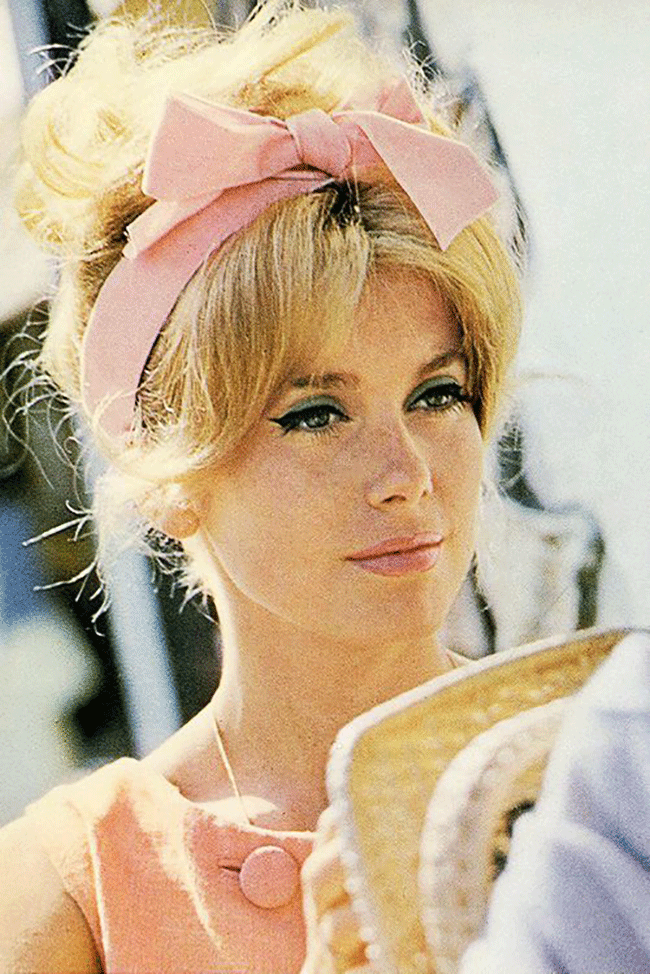 Be-a-Bow-Beauty-5-_-Lacee-Swan